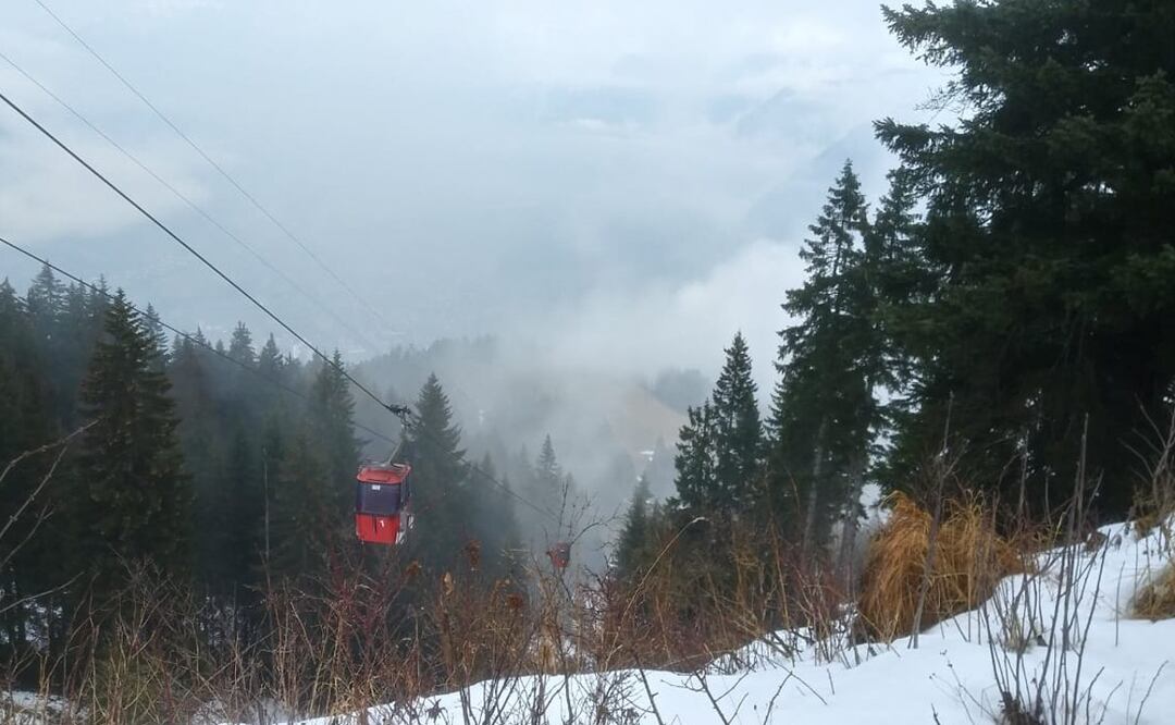 Mujer muere al caer de teleférico a más de 150 metros de altura, en Italia