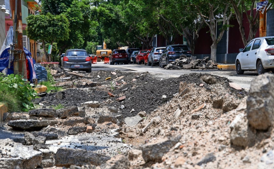 Aspectos de los al rededores del Deportivo Gertrudis Sánchez, ubicado en la alcaldía Gustavo A. Madero, donde se registró un socavón. Foto: Karla Guerrero / EL GRÁFICO