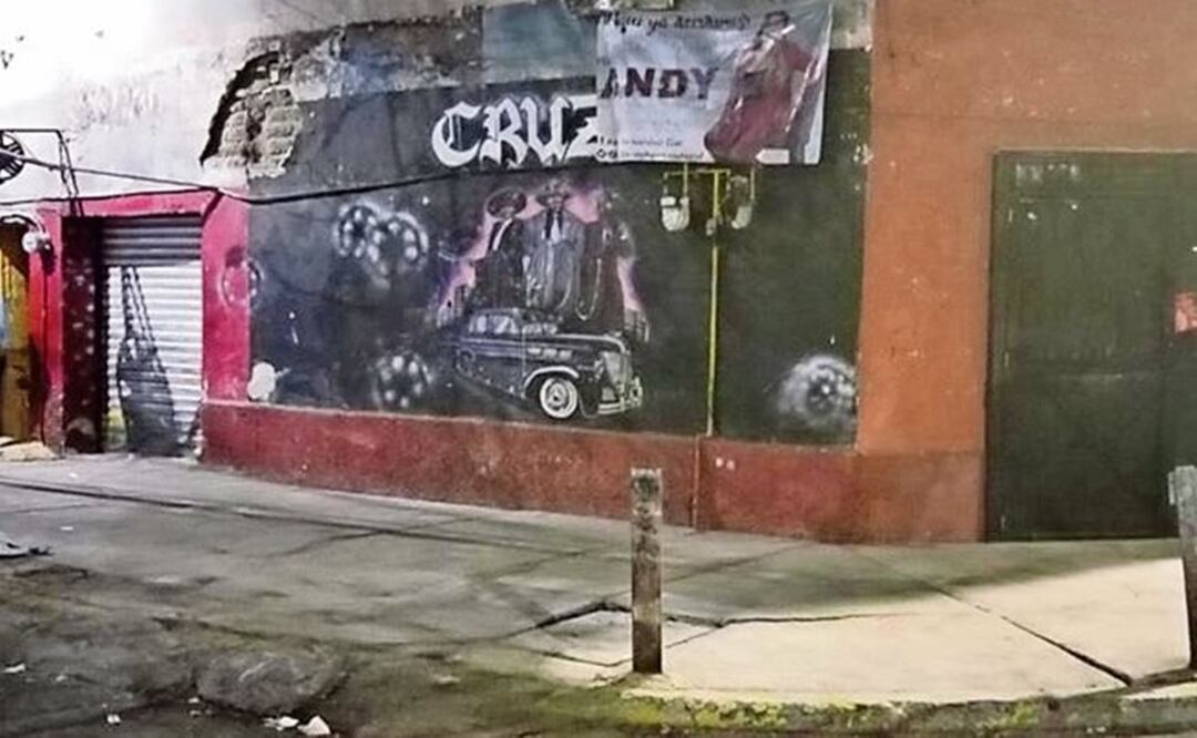 Matan a balazos a una mujer afuera de su casa en CDMX, sospechan de exesposo violento