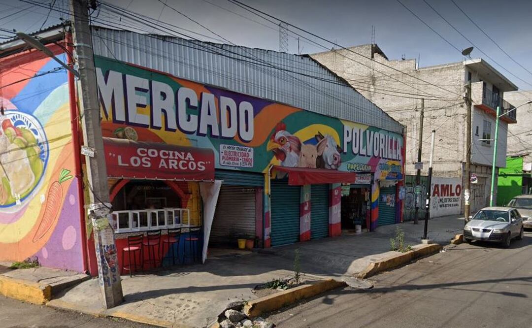 Asaltantes se hacen pasar por clientes y le perforan la choya a carnicero, en Iztapalapa