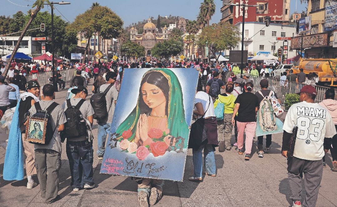 La historia de Silviano, el peregrino que viaja con muletas a la Basílica de Guadalupe
Imagen: EMILIO FERNÁNDEZ, LUIS CAMACHO Y HUGO SALVADOR. EL GRÁFICO