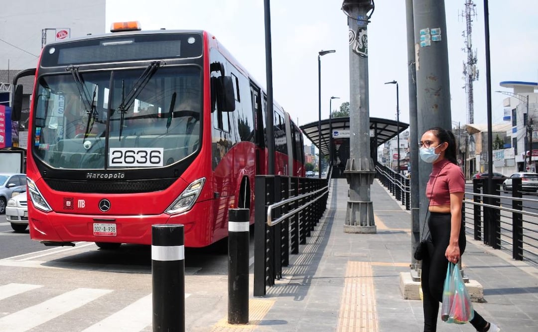 Foto: Cuartoscuro (¿Metrobús CDMX aumentará costo del pasaje? Transportistas ya andan buscando cambiar la tarifa)