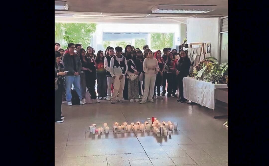 Flores, aplausos y dolor: el último adiós a Ana Daniela en la UNAM tras explosión de Pipa de Gas
Imagen: ARTURO CONTRERAS. EL GRÁFICO