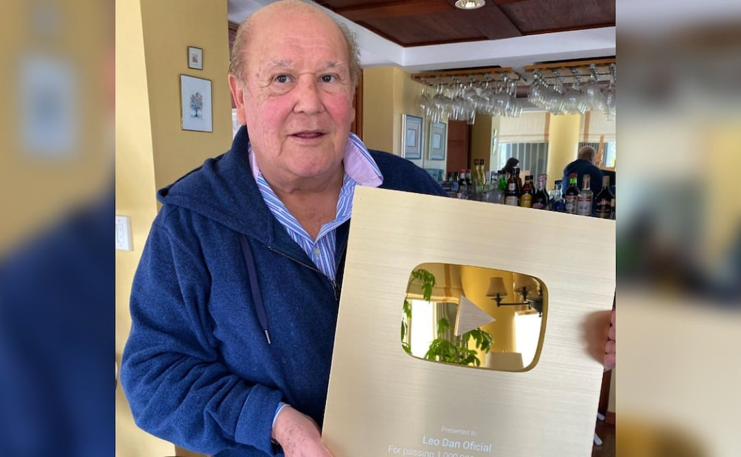 Quitan estrella de Leo Dan en California y en su lugar ponen una de Bronco