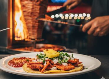 ¿Cuántas calorías tienen los tacos al pastor y qué tan dañino es comerlos diario?