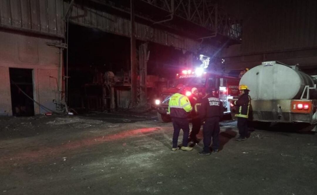 Tragedia en Tlaxcala: Estalla fábrica de acero y deja 12 muertos, en Xaloztoc