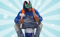 De la obra al ring: la doble vida de Rebel Cat Jr, luchador y albañil en Chimalhuacán
