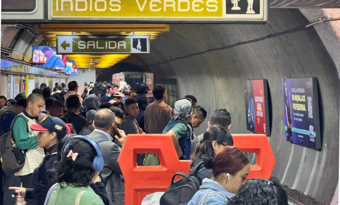 Metro CDMX con retrasos en la Línea 3. Foto: (Abril Franco. El Gráfico)