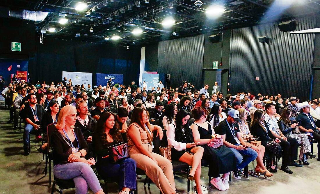 ¿Fue Unión Musical un foro de expertos o una fiesta entre cuates? (Foto: Especial)