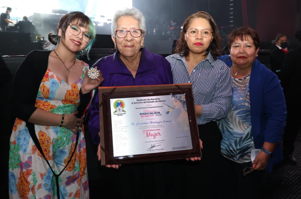 SMSEM reconoce a maestras con la presea “Maestra Sindicalista del Siglo XXI” en el Día de la Mujer 2026 (Foto: Especial)