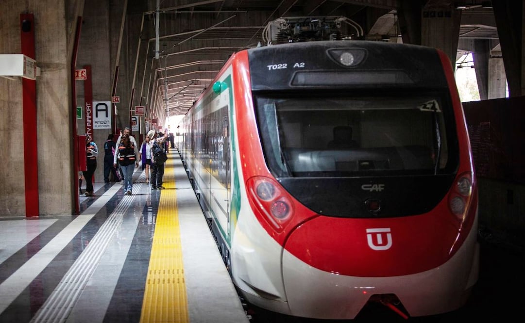 Tren Felipe Ángeles arrastra pendientes, ni viajes de 39 minutos ni recargas automáticas (Foto: Cuartoscuro)