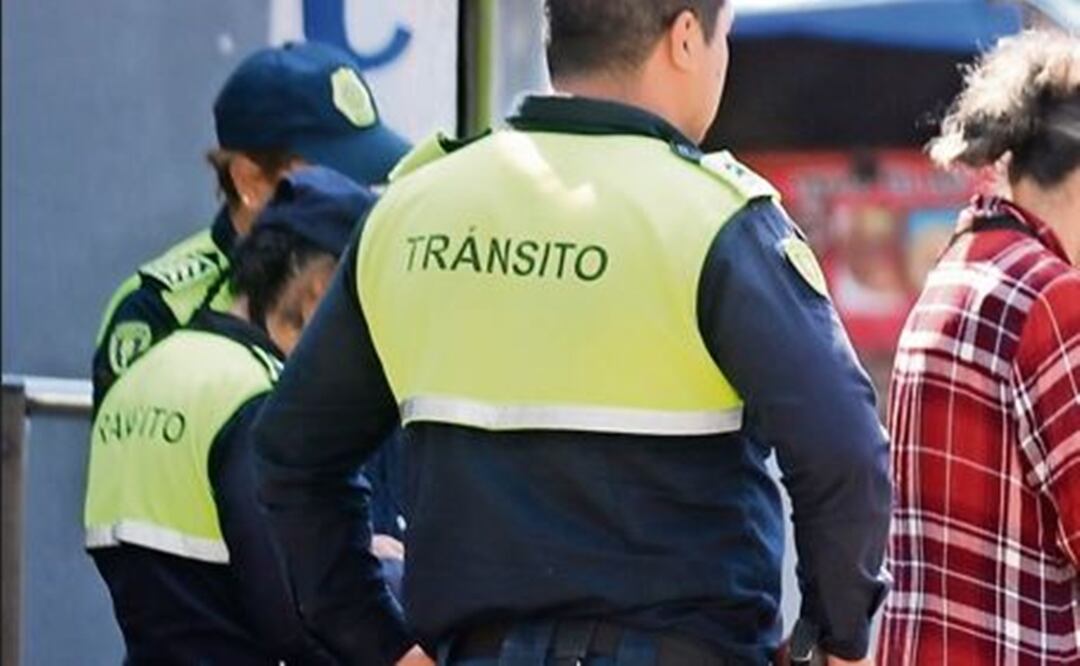 Infarto fulminante le corta la vida a un abuelito que iba a entrar al Metro, en Iztapalapa