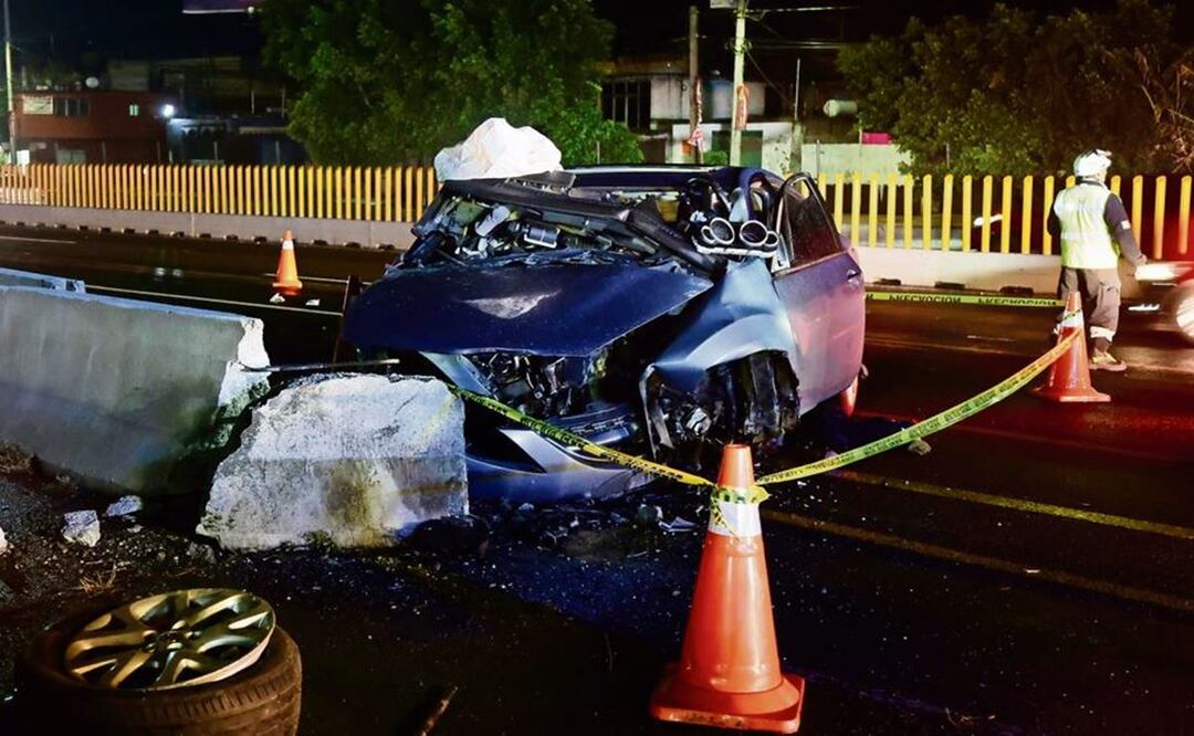 Terrible accidente causa la muerte de 2 personas en Edomex, 2 bebés y una mujer la libraron