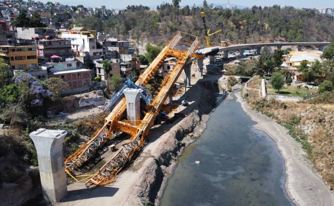 Obras del tren interurbano sufre otro accidente, cámara capta el momento exacto