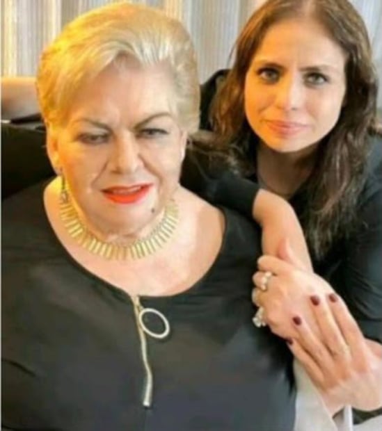 Paquita la del Barrio y Martha Elena Martínez Viveros (Vía: Redes)
