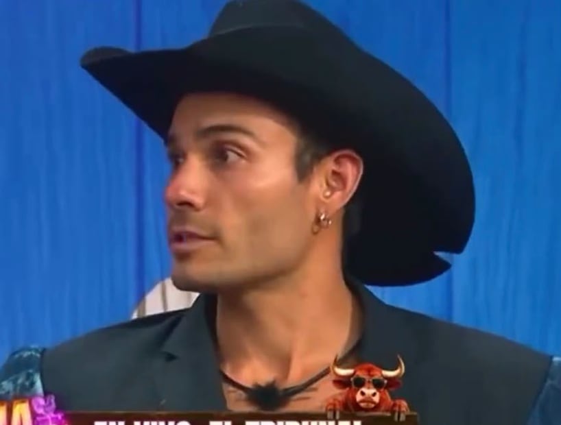 Pascal Nadaud reclama (Vía: TV Azteca)