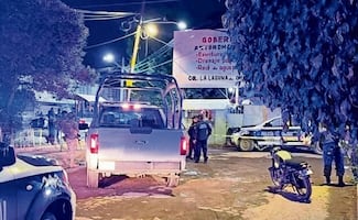 ¡De terror! Asesinan a una mujer mientras viajaba a bordo de una motocicleta en Ecatepec