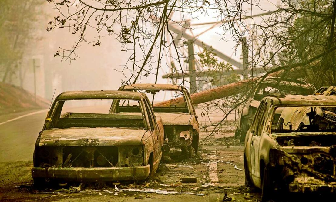 Bandera roja en Los Ángeles: Incendios avanzan mientras el viento sigue imparable