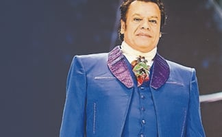 Juan Gabriel más vivo que nunca: Preparan nueva película a 10 años de su fallecimiento
