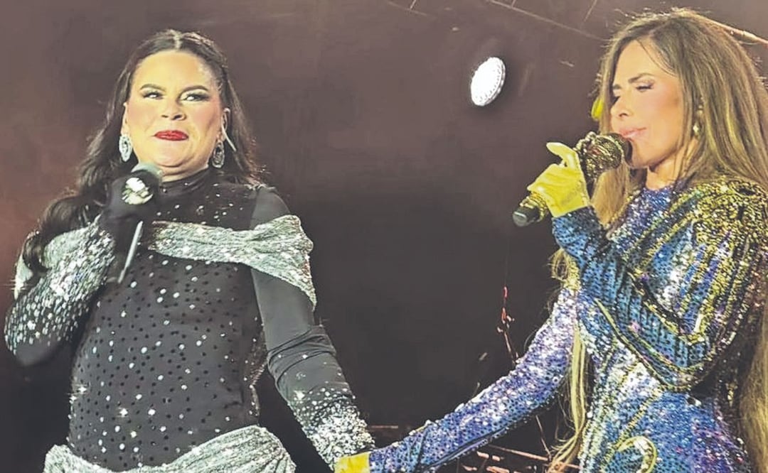 Gloria Trevi sorprende al invitar a Raquenel al escenario y reabre heridas del caso Andrade (Foto: X)