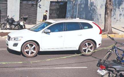 Biker muere al ser arrollado por una pipa, en la alcaldía Cuauhtémoc 