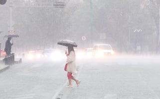 Caos por lluvias en CDMX y Edomex: Inundaciones colapsan vialidades y transporte