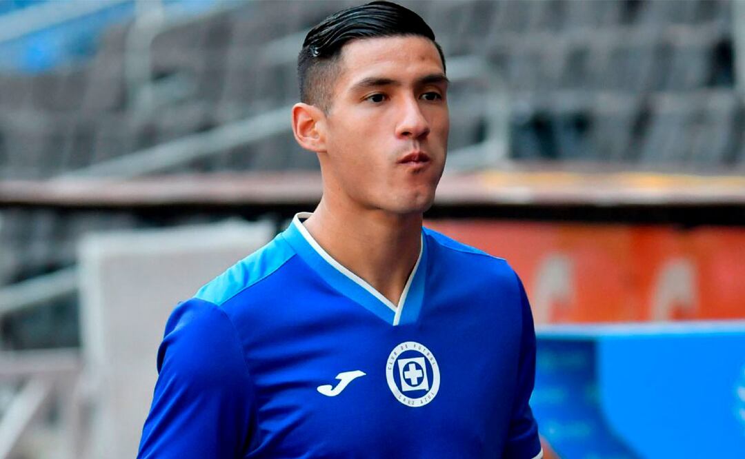 Uriel Antuna abandona a Cruz Azul para fichar con Tigres 