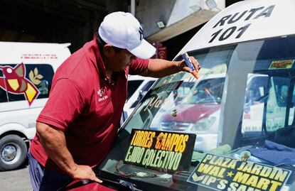 Usuarios denuncian cobro ilegal del aumento al pasaje en rutas del Edomex