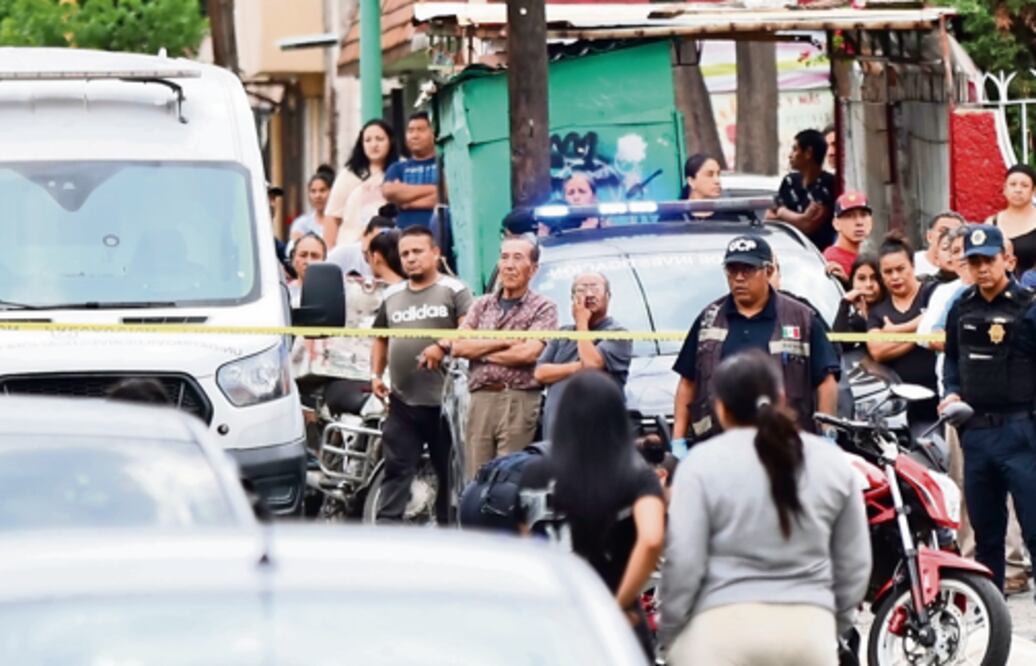 ¡Tumbados a tiros! Persiguen y matan a Dominic y Brandon en calles de Iztapalapa (Foto: Valente Rosas)