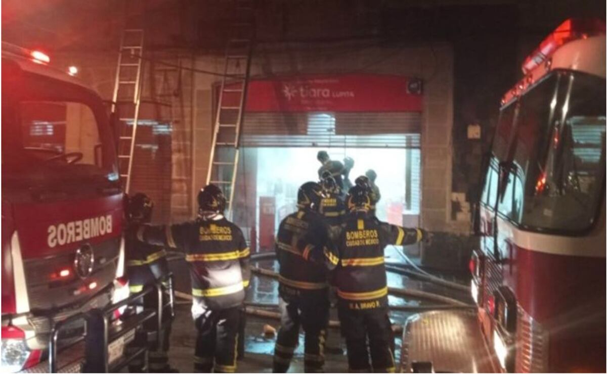 Incendio en bodega colonia Centro de la CDMX alcaldía Cuauhtémoc