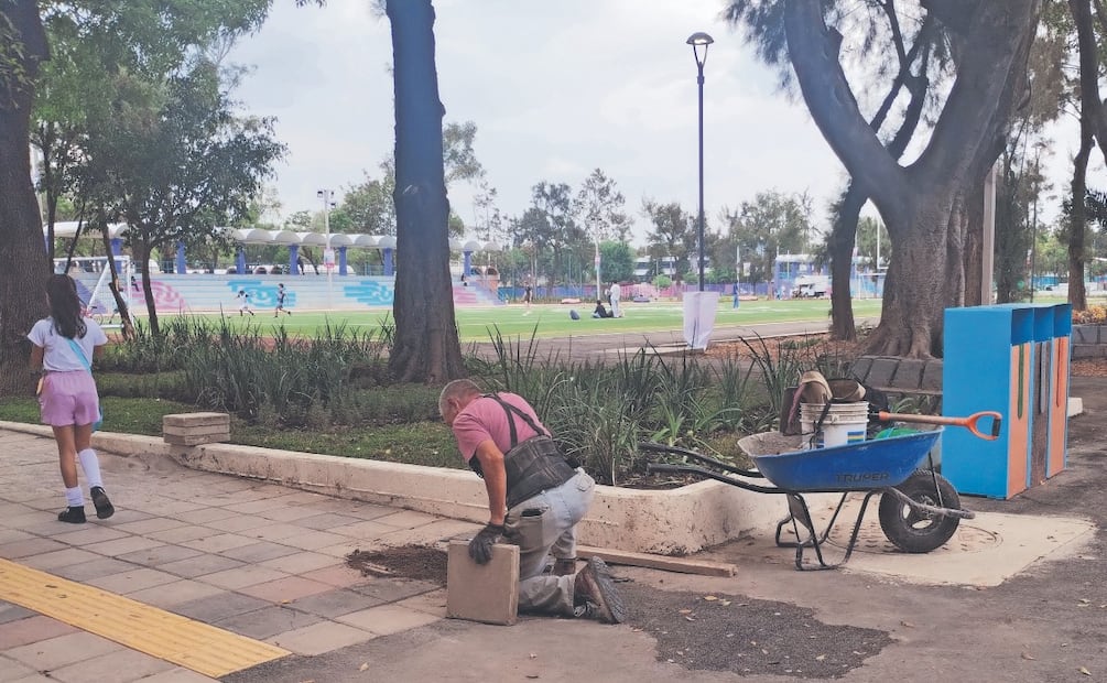 Inauguran Utopía La Heroica, pero trabajadores aún instalan canchas y estructuras metálicas
Imagen: Fernanda Rojas I El Gráfico