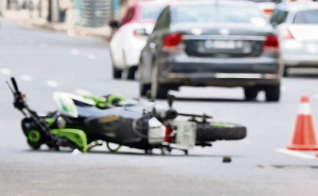 Piso mojado por la lluvia se cobra con la vida de otro motociclista, en la GAM