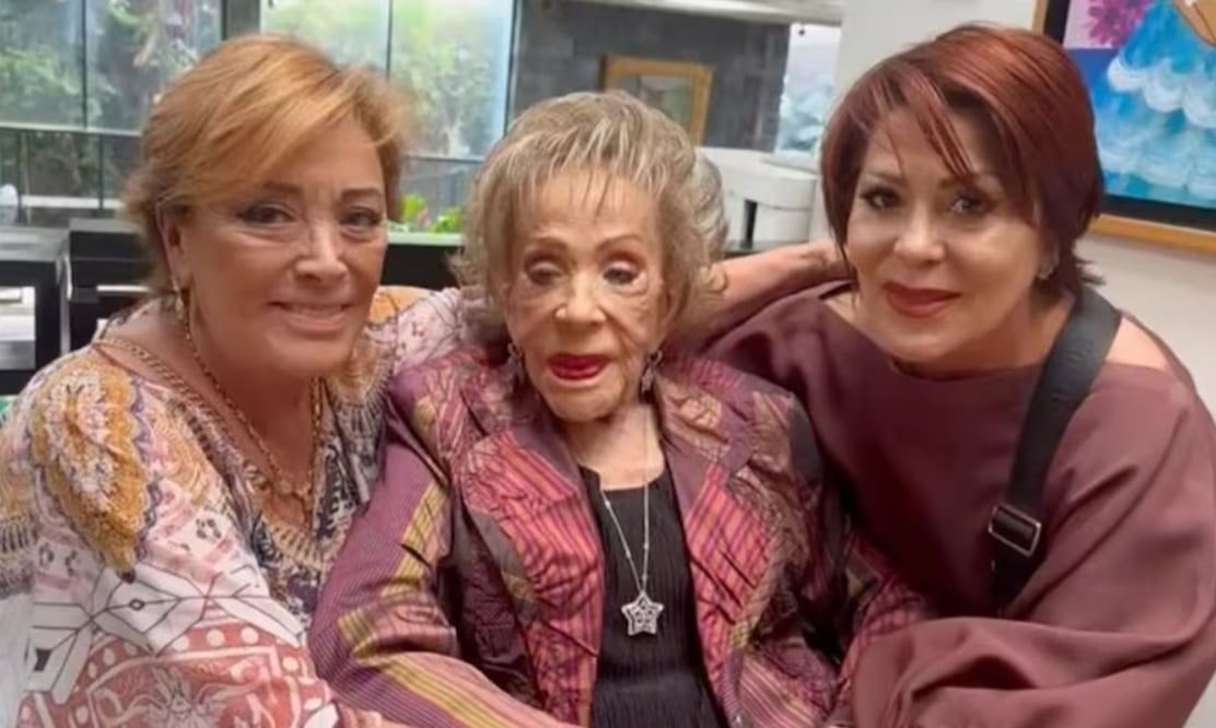 Silvia Pinal y sus hijas (Foto: Instagram)