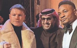 El plan del jeque árabe para extender la carrera del Canelo hasta siete años más