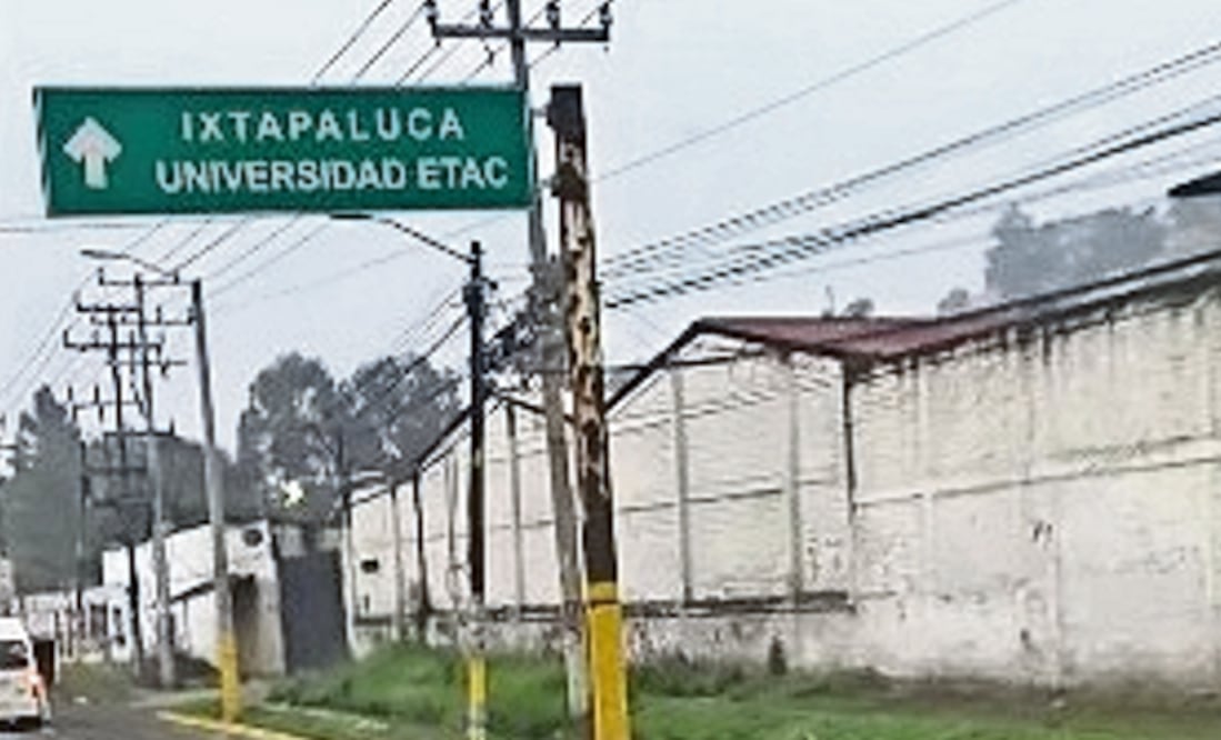 Abuelita queda tendida sobre el asfalto tras ser arrollada por transporte público en Álvaro Obregón (Foto: Especial)