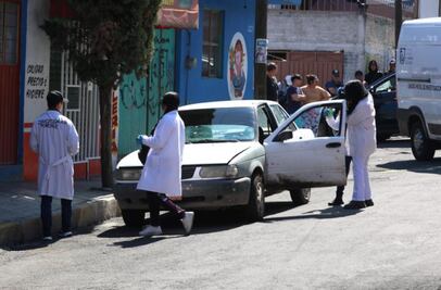 ¡ÚLTIMA PARADA! Encuentran a taxista sin vida en calles de Iztapalapa