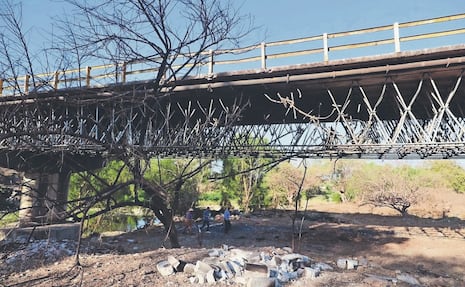 Autoridades evalúan demoler puente dañado en Puerto Vallarta tras ataques de presuntos integrantes del CJNG