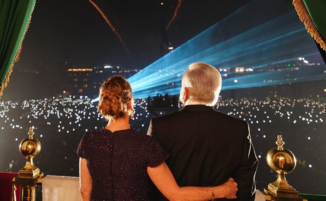 AMLO da su último Grito en el Zócalo, mientras 32 municipios se quedan sin fiesta por violencia