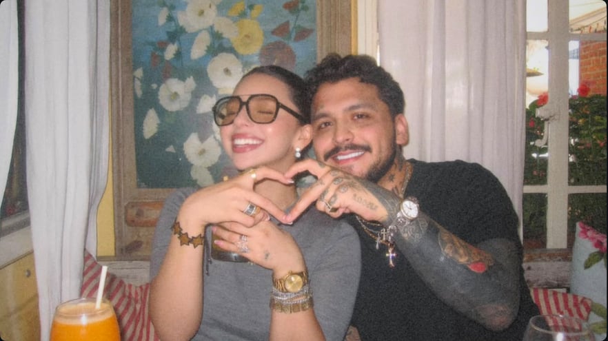¡Que anillote! Angela Aguilar presume lujoso anillo que le obsequio su marido Christian Nodal  