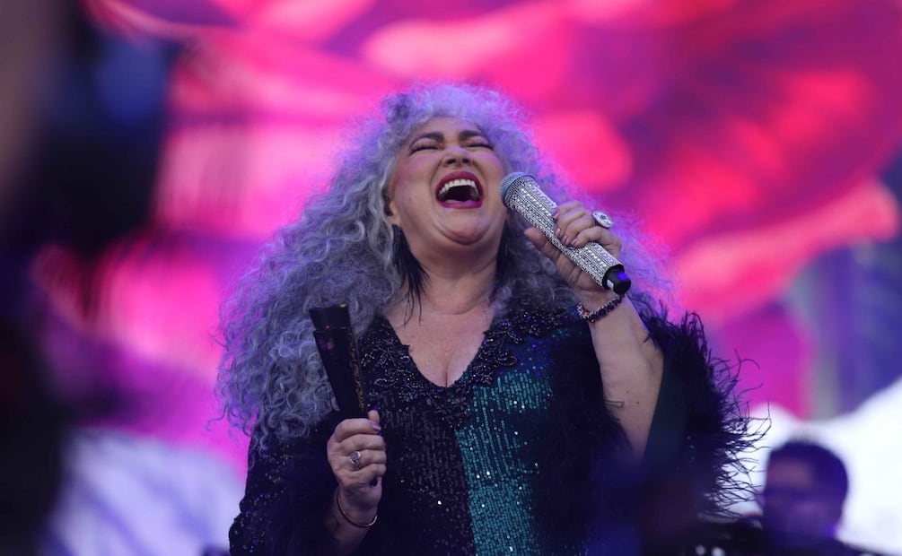 Vive Latino se llena de pop: Paulina Rubio, Emmanuel y Amanda Miguel hacen cantar a miles
Imagen: Cuartoscuro/ Graciela López