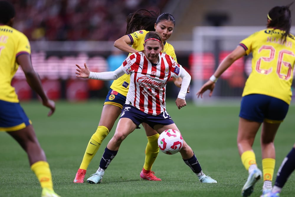 Foto: Chivas Femenil (América rescata el empate ante Chivas en la semifinal de Liga MX Femenil )