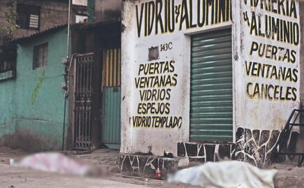 Se quiebran a 2 hombres mientras echaban chela en Naucalpan