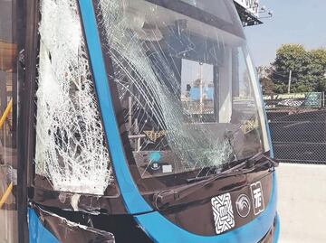 Accidente en el Trolebús Chalco–Santa Martha deja tres pasajeros lesionados