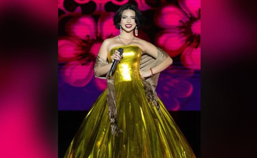 ¿Ángela Aguilar usa chones con relleno? Fans chulean su cuerpazo, pero notan extraño detalle