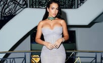 Fotos de Georgina Rodríguez en traje de baño se llenan de críticas y ella responde tajantemente