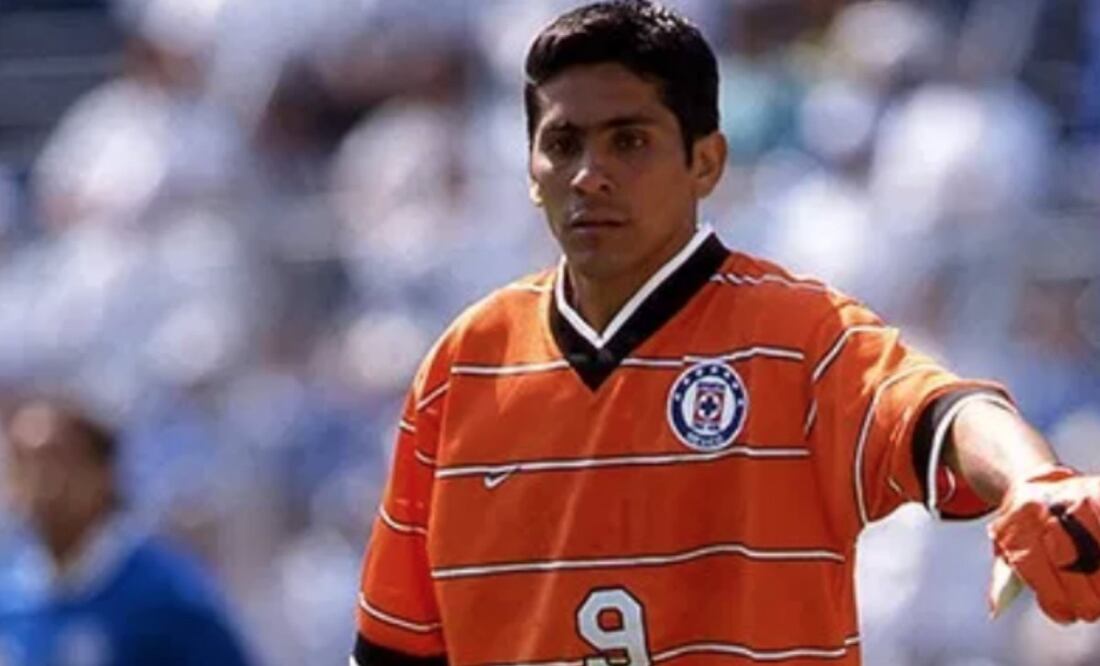 ¿Sabías que Jorge Campos fue campeón con Cruz Azul? Jugó 2 partidos
Imagen: Archivo