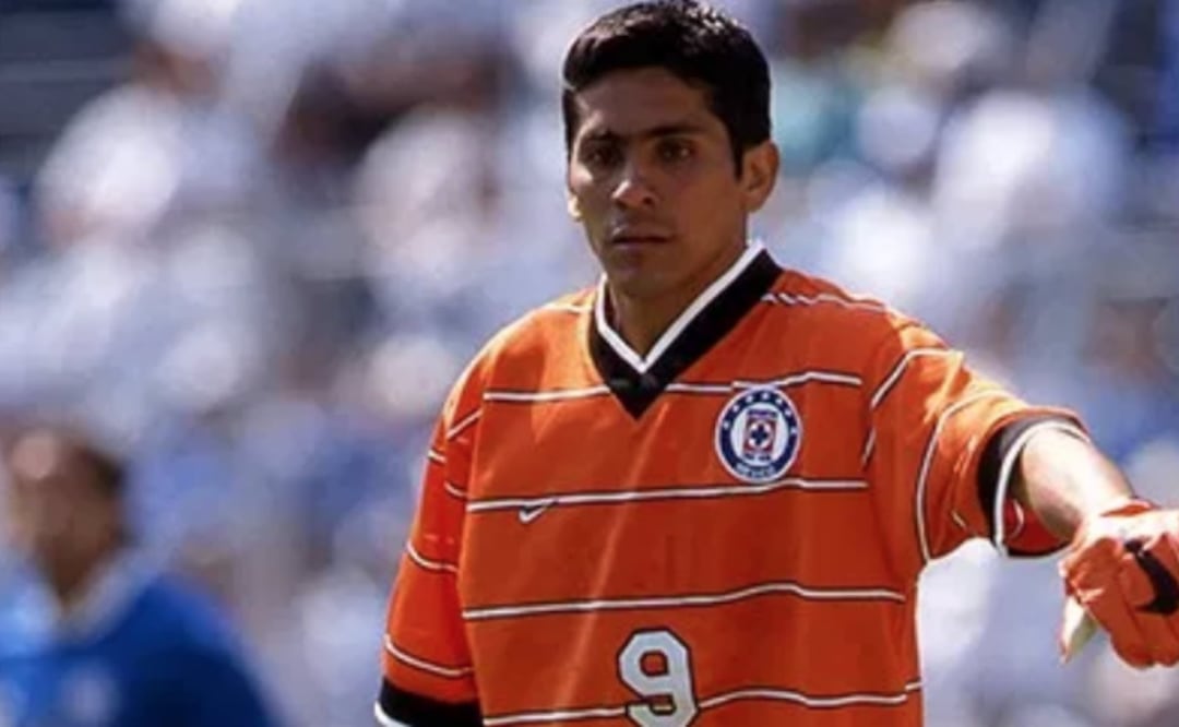 ¿Sabías que Jorge Campos fue campeón con Cruz Azul? Jugó 2 partidos
Imagen: Archivo