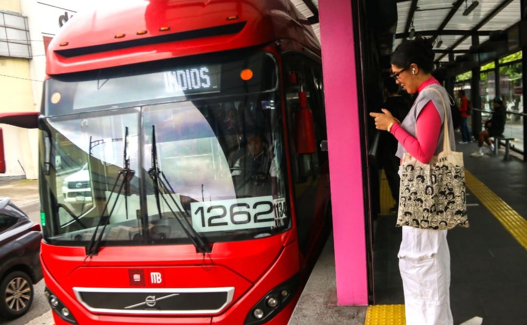 Foto: Cuartoscuro (Metrobús CDMX: Conoce el horario de llegada de las unidades a cada estación con la App CDMX)