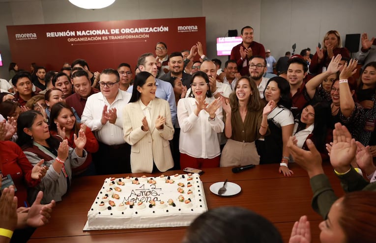 Morena cumple 12 años como partido político: Ariadna Montiel encabeza festejos