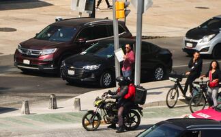 Tránsito en CDMX hoy viernes: Marchas, bloqueos y eventos que afectarán la vialidad